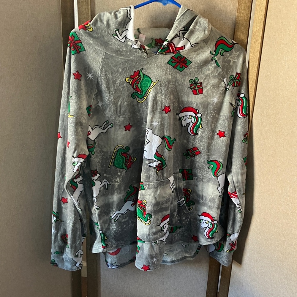 No Boundaries junior Gray hooded holiday fleece top xl
